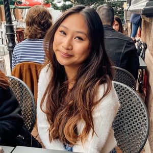 Meet your Posher, Mia